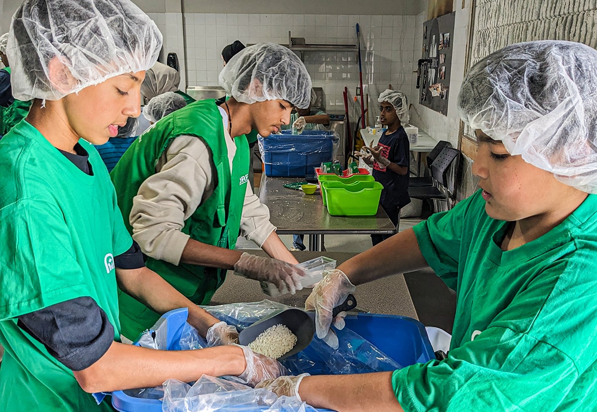 img_CA_Food_Distribution09-min